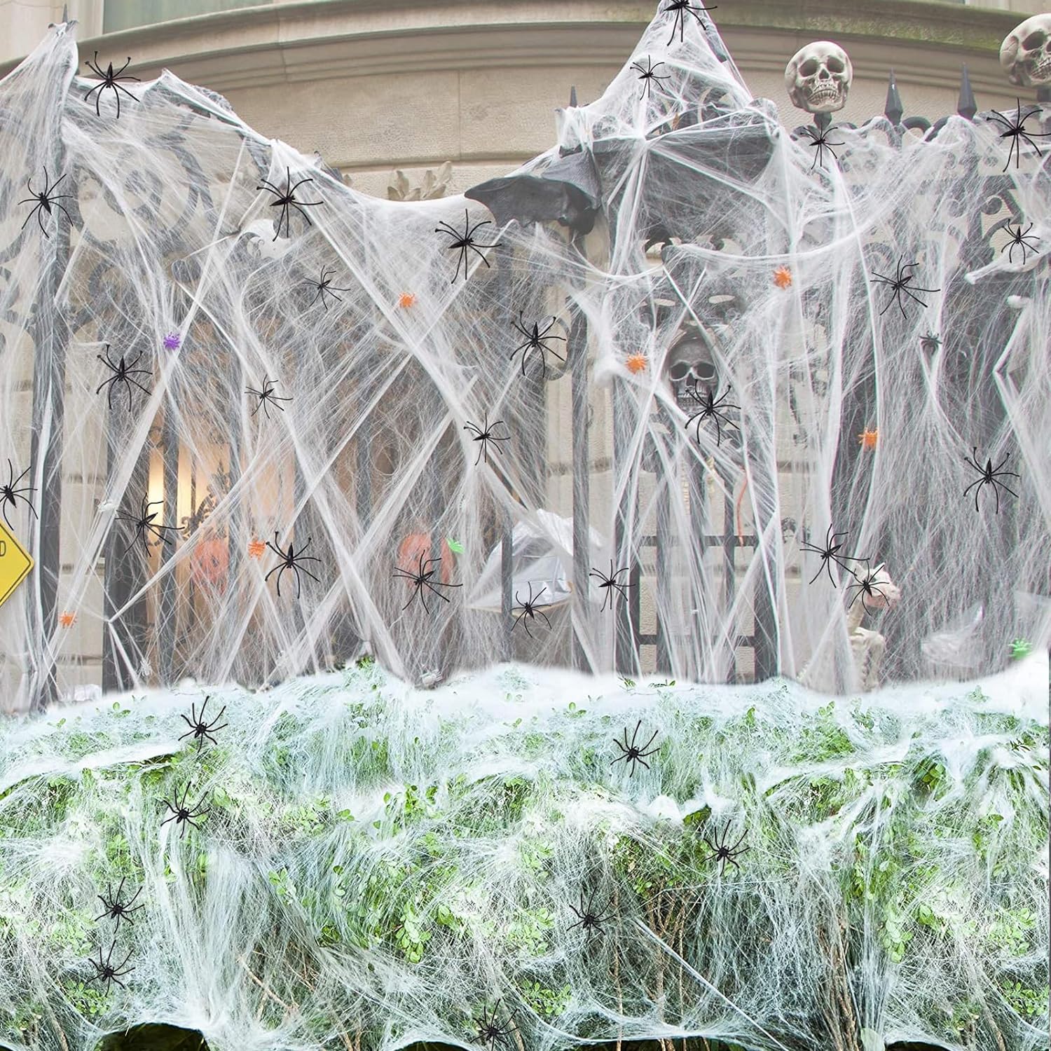 OPULARS Spider Web 300 Sqft Halloween Spider Web Decoration,Super Stretchy Cobwebs Spider Webs with 20 Fake Spiders,Halloween Decorations Indoor,Outdoor, Courtyard, Lawn,Porch, Haunted House